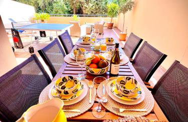 2 bed Elviria - 65sqm Terrace - Pools - Walk to Beach - Foto 1