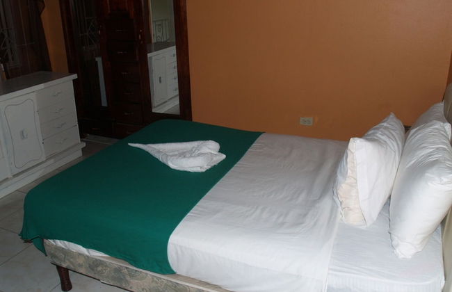 9 bed Villa Montego 10 Minute Walk to the Beach - Foto 14