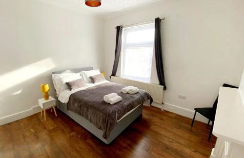 Evo Green Gravesend 2 bed Apartment, 2 mins Station, Town Centre - Foto 4