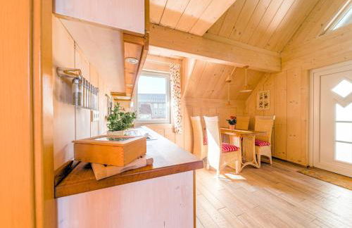 Mountain Apartment Getaway - Photo 17