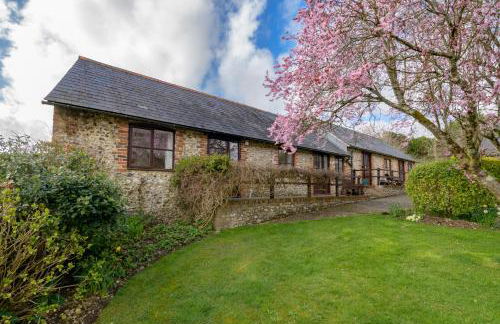 Luccombe Farm Holiday Cottages - Photo 13