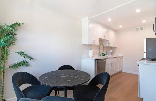 Stylish 1BR Near Universal Studios with Parking - Foto 9