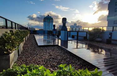 Studio em frente Parque Farroupilha com garagem - Foto 24