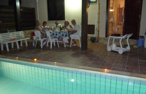 Villa Pino with exclusive private pool only 50m from the beach - Foto 38