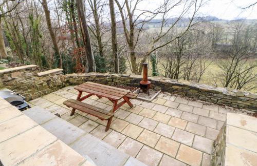 Castle keep at Stanhope Castle - Photo 41