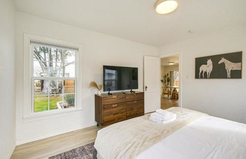 Walk to Cowboys Games Arlington Home with Hot Tub! - Foto 11