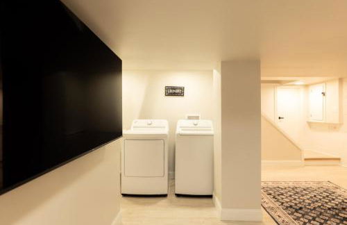 Work, Rest and Gather - Spacious 3BR with Modern Charm - Foto 78