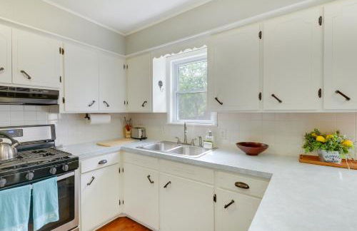 Rogers Vacation Rental about 7 Mi to Downtown - Foto 10