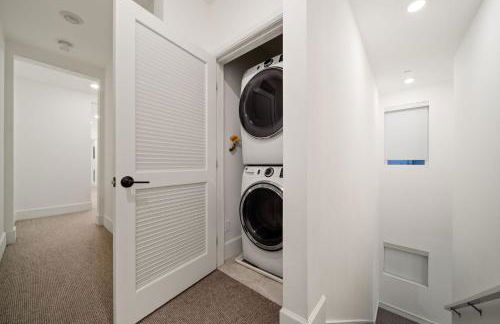 Bayside Delight Just Steps to Water - Foto 32