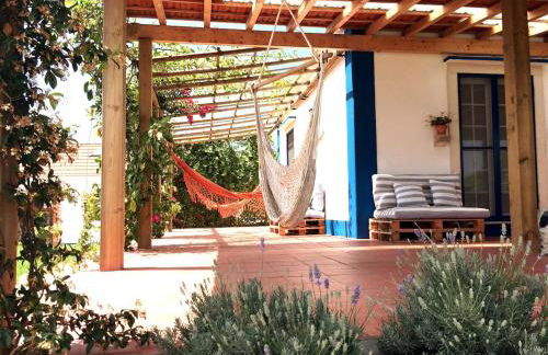 Cottage with Pool,Gourmet BBQ,Wood Oven&Games Barn - Foto 11