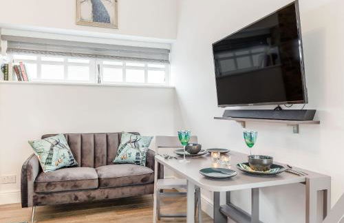 Peacock On The Pin - Foto 3