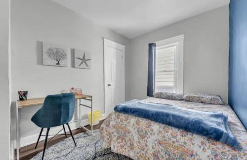 Bright 2BR South Hills - Old Brooklyn Home - Foto 3