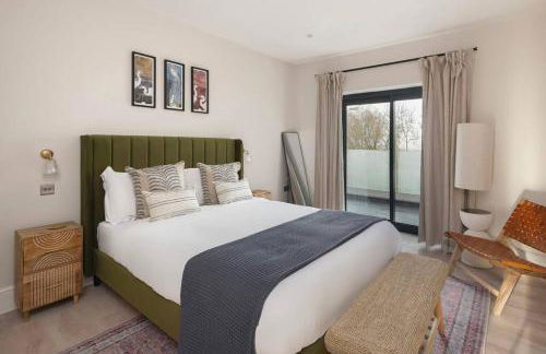 Brockview House - Eco 4 bed - Photo 5