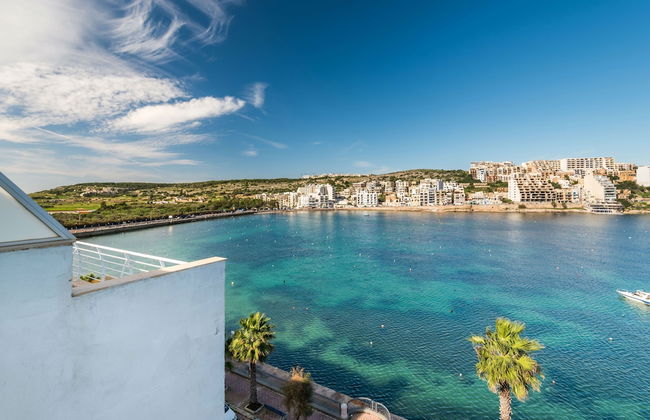 Getawaysmalta - Blue Harbour 2 Seafront 3-bedroom Apt With Large Back Terrace - Foto 18