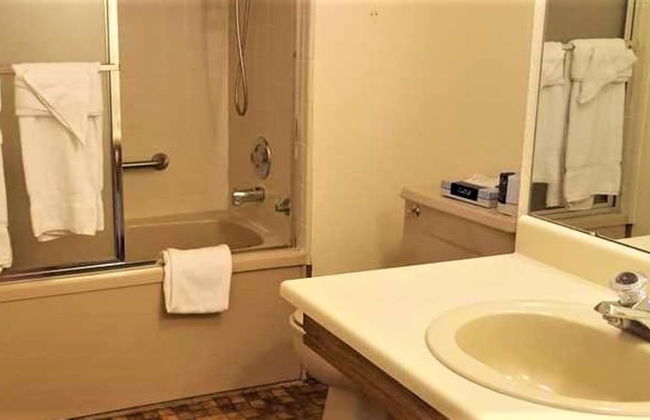 Twin Rivers Condominiums by Alderwood Colorado Management - Foto 20