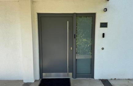 Exklusives Architektenhaus, Pool und Privateinfahrt - Foto 12