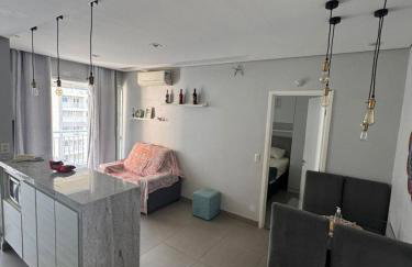 Apartamento completo em Santos, Vaga, Ar, Próx Porto,Praia - Foto 1