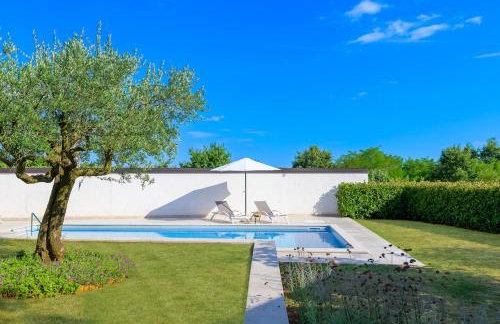 Villa The Mulberry Stonehouse by Istrialux - Photo 38