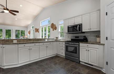 Coves End by AvantStay Dock Game Room Fire Pit Forest Views - Foto 13