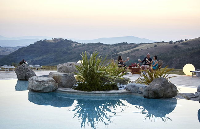 Fattoria La Pieve - Photo 1