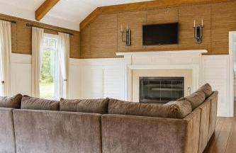 Luxury 7-Bedroom Villa with Pool in Glen Head - Foto 2