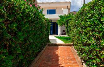 CALALUNGA PIETRAGRANDE - Exclusive Shoreline Haven - Photo 10