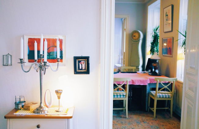 Beautiful, Artistic, Heirloom Apartment - Foto 8