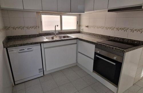 Seafront House,Sea Views,Pool and BBQ, Airport 10 mns - Photo 49