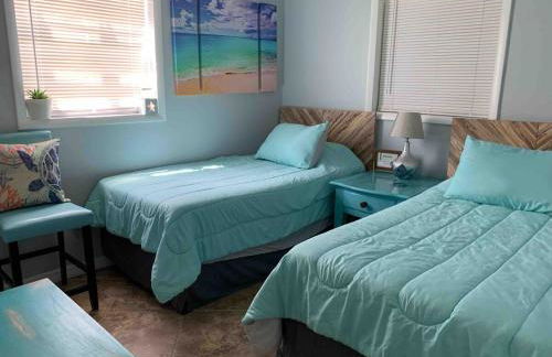 Quaint Coastal Pool Home on Florida's Space Coast - Foto 13