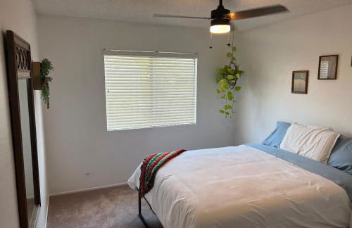 Quaint Vintage Ranch Style 4BedRoom 2Bath Sleeps 10 - Foto 11