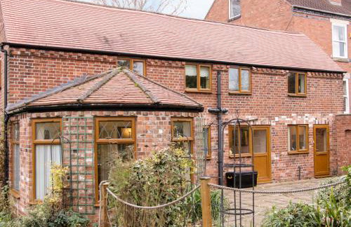 Cream Door Cottage - Photo 23