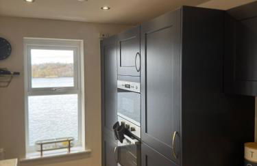 Lakeside Penthouse View - Photo 20