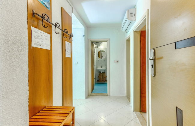 2-bdr apt With Shared Garden, 3 min Walk to Beach - Foto 27