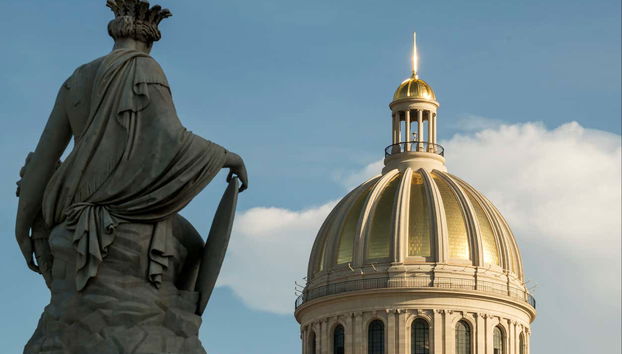 Statue next to the National Capitol