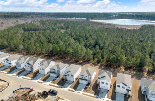 5kings Pool pickle-ball 100"TV PS5 fishing pond - Foto 45