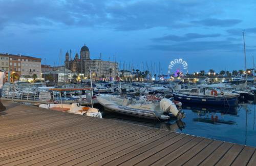 Domaine Valescure vue Piscine ou Pinede - Wifi - Foto 62