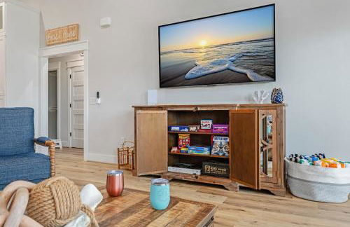 Steps to Beach, Luxury 4BR & 4BA, Views, Games, Dog-Friendly - Foto 13