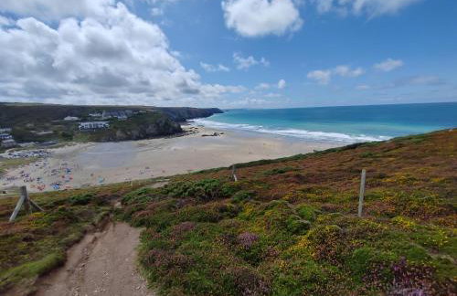 Unique coastal detached property - Foto 9