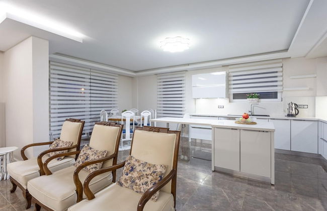 Villa Ozcelik Large Private Pool A C Wifi Car Not Required Eco-friendly - 2833 - Foto 2