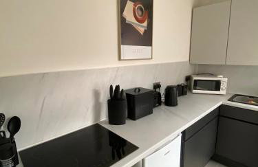 Slick Space for a Wigan Stay - 5 Minutes from M6 and M58 Motorways - Foto 10