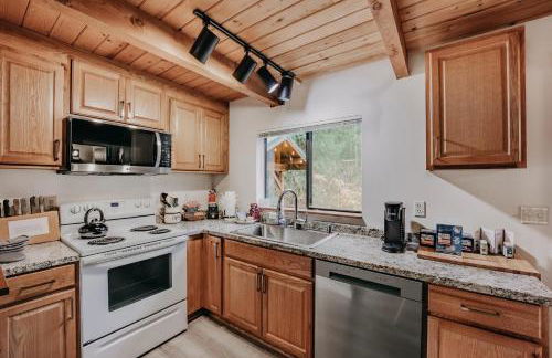 Silver Lake Cabin #67 - Hot Tub - Pets Ok - Wi-Fi - Foto 18