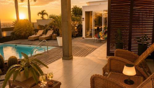 Villa Claus - Private Pool Oasis in Puerto Calero - Foto 2