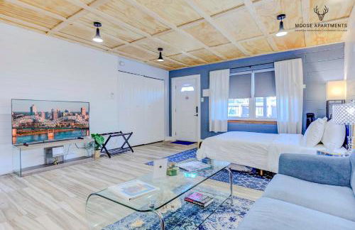 The Moose #3 - Modern Luxe Studio with Free Gated Parking & Wifi - Foto 12