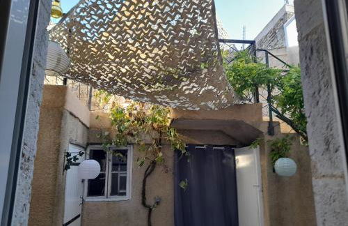 Maison de village avec cour intérieure et terrasse - Foto 8