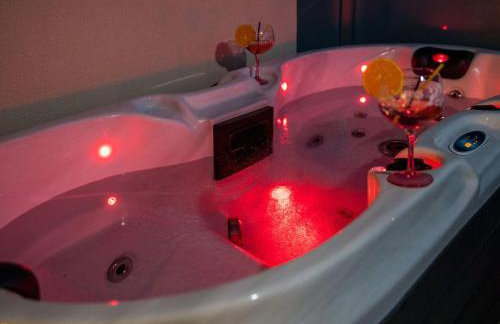 Apartment Velvet - Studio Apartment with Hot Tub - Foto 58