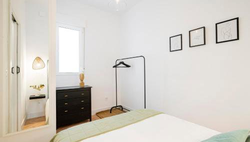 For You Rentals Apartamento TEMPORAL Delicias Madrid CAC91 - Foto 4, wardrobe