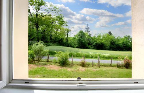Maison chaleureuse à Fossemagne avec jardin et terrasse - Foto 9