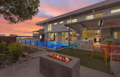 Luxury Coastal Home - Pool, Spa, AC, & Ocean Views - Foto 1