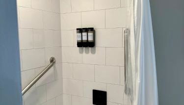 Beautiful Arlington Apartment with Pool & Parking! - Foto 4