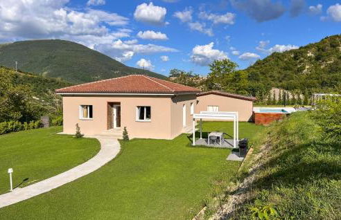 3 Bedroom Stunning Home In Piobbico - Foto 3